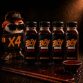 Quatre bouteilles BÖY SAUCE Original 250 ml et la mascotte sushi tenant une pancarte X4